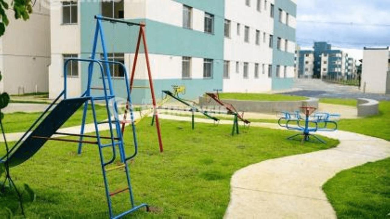 Condominio Encantador Com Estacionamento Vespasiano Buitenkant foto
